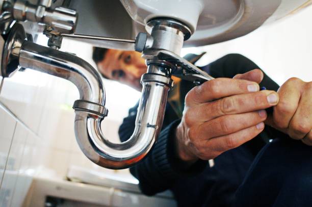 Best Faucet Repair  in Stratford, WI